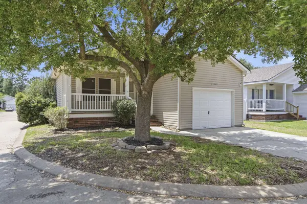 21403 Sweet Grass LN, Tomball, TX 77375
