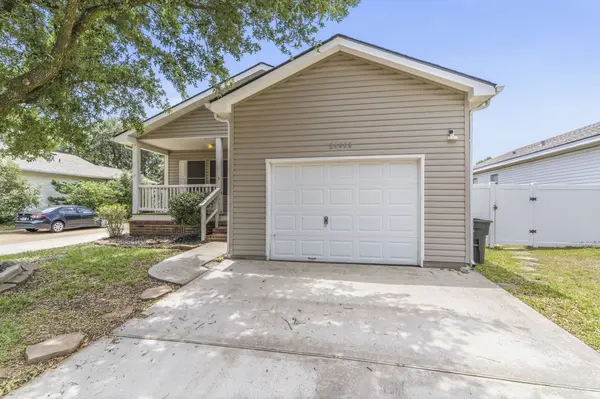 21403 Sweet Grass LN, Tomball, TX 77375