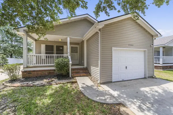 21403 Sweet Grass LN, Tomball, TX 77375