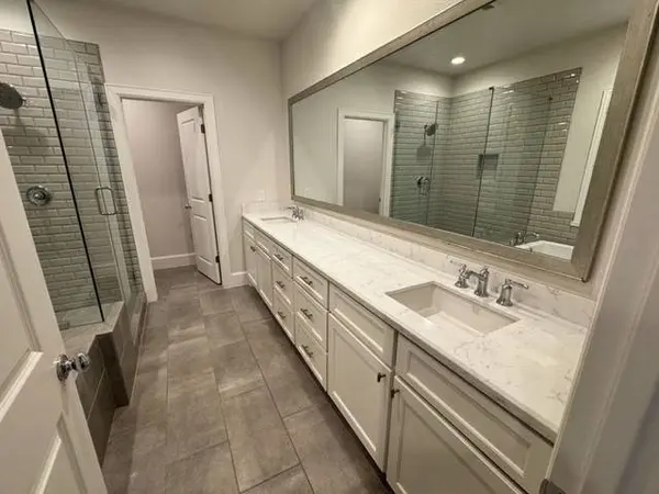 247 Green BLVD, Shenandoah, TX 77384