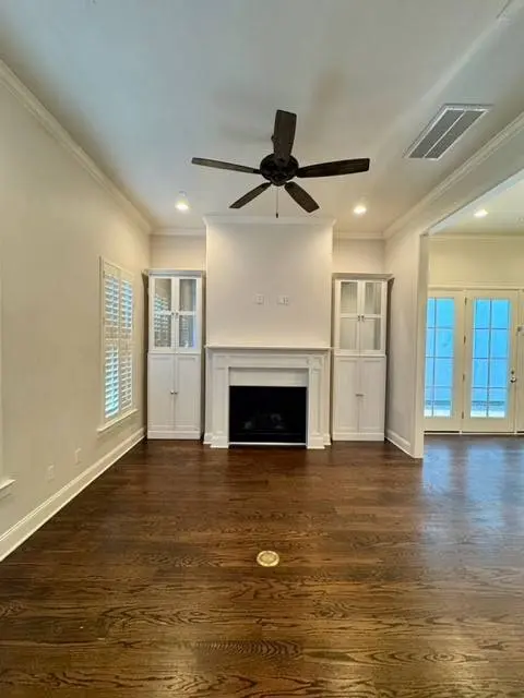 247 Green BLVD, Shenandoah, TX 77384