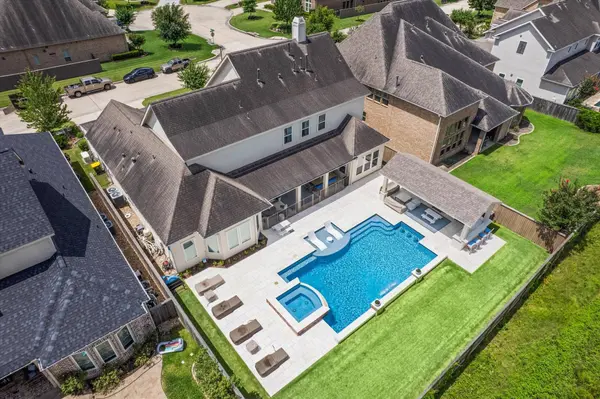 2327 Bottlebrush LN, Conroe, TX 77384