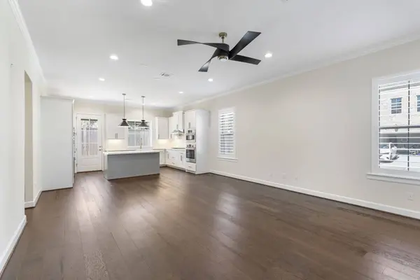 106 Magnolia Green ST, Shenandoah, TX 77384