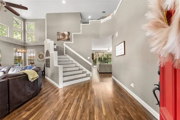 154 S Cochrans Green CIR, The Woodlands, TX 77381