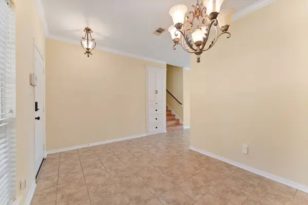 927 Northgate Springs DR, Spring, TX 77373