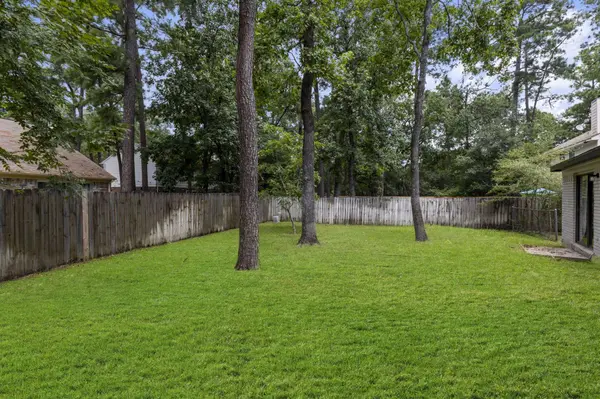 15 Green Slope PL, The Woodlands, TX 77381