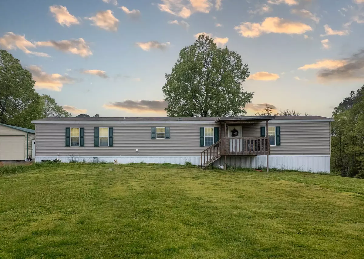 Missouri Ozarks hobby farm000