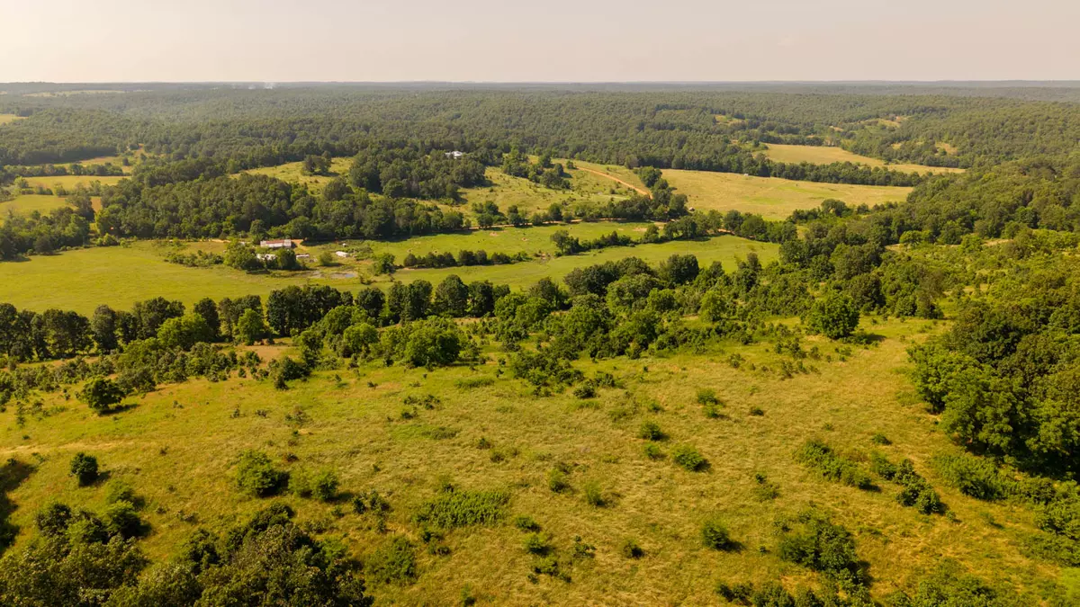 Home and Land for sale in Hardy0