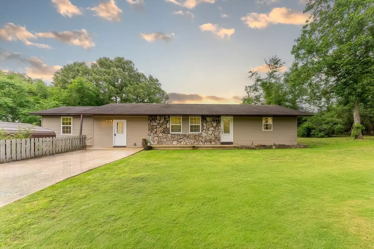 Hobby Farm for Sale in the Ozarks000