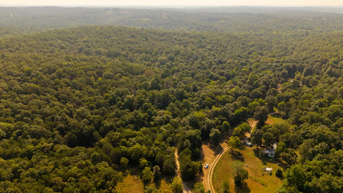10 acres in Mountain Home AR011