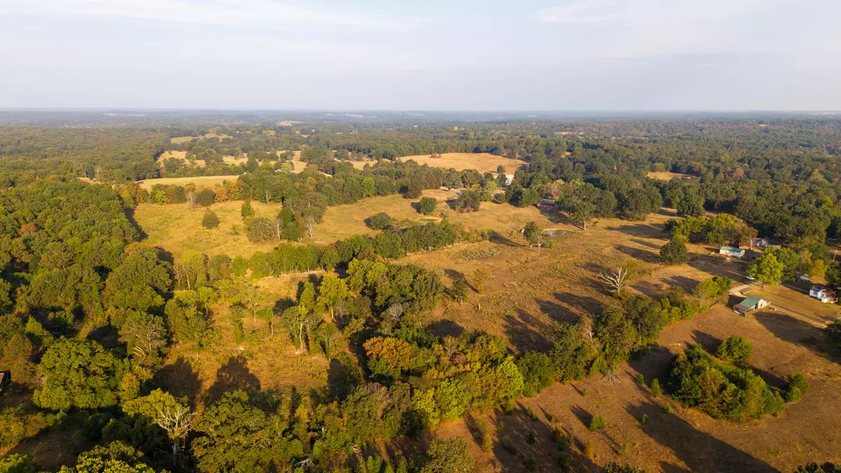 Land : Acreage For Sale with Pond0