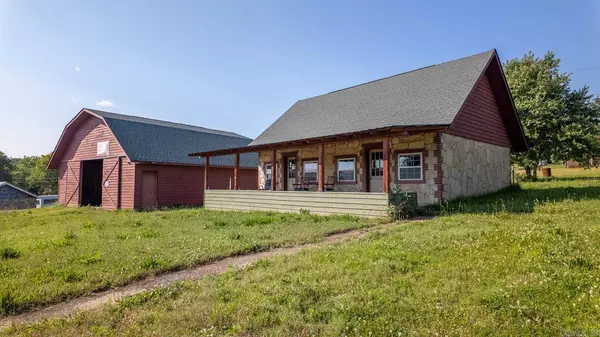 2516 US Highway 630, Hardy, AR 72542