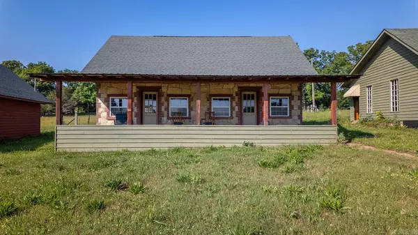 2516 US Highway 630, Hardy, AR 72542