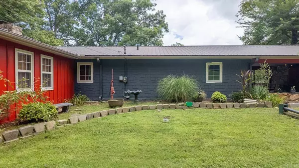 12 Riverbend Road, Mammoth Spring, AR 72554