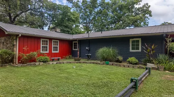 12 Riverbend Road, Mammoth Spring, AR 72554