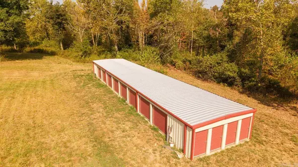 11748 Highway 63 South, Hardy, AR 72542