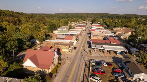 385 Main Street, Mammoth Spring, AR 72554