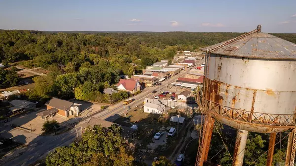 385 Main Street, Mammoth Spring, AR 72554