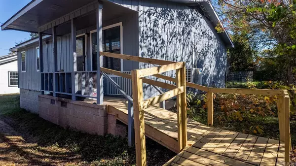 79 Rose Street, Melbourne, AR 72556