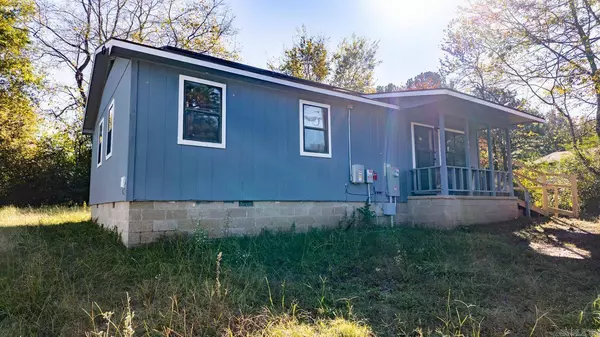 79 Rose Street, Melbourne, AR 72556