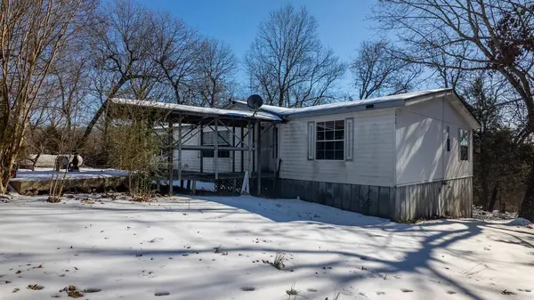 231 County Road 947, Lakeview, AR 72642