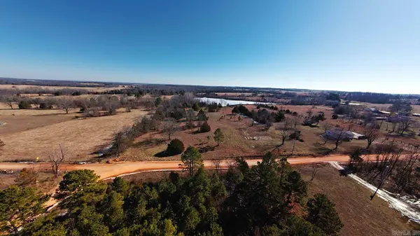 676 County Road 403, Alton, MO 65606