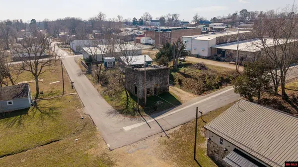 105 COUCH STREET, Alton, MO 65606