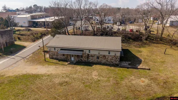 105 COUCH STREET, Alton, MO 65606