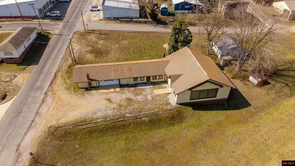 105 COUCH STREET, Alton, MO 65606