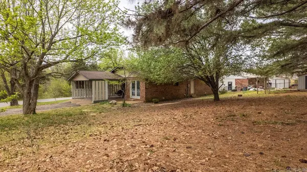 105 Welch Street, Salem, AR 72576