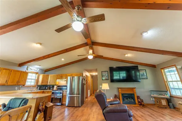 19458 Highway 289N, Mammoth Spring, AR 72554
