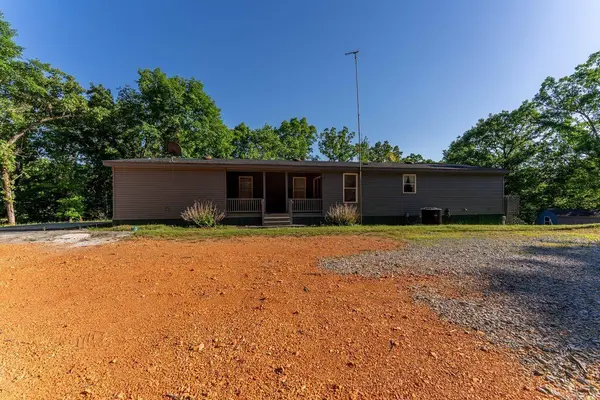 300 Chinn Springs Lane, Batesville, AR 72501