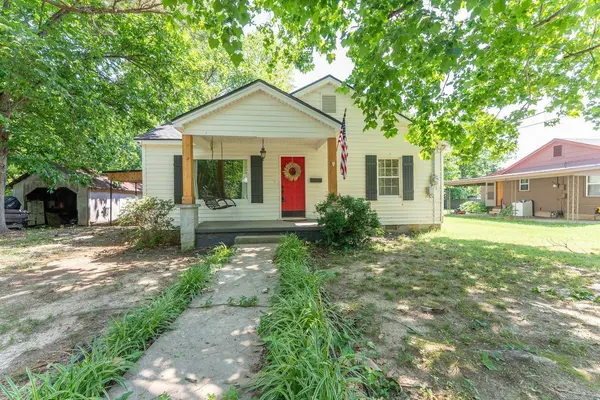 251 W Mark Street, Batesville, AR 72501