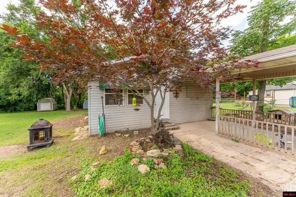 800 N WAVERLY ROAD, Mountain Home, AR 72576