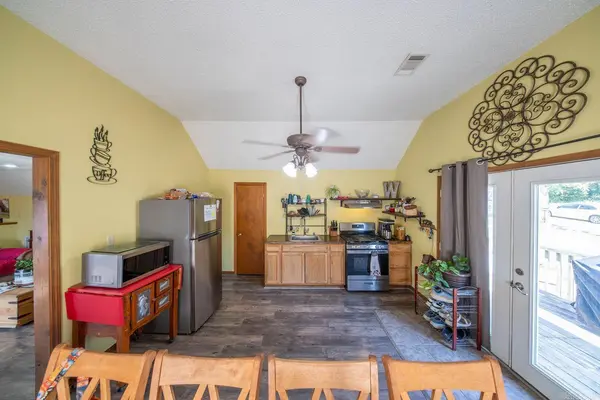 11092 Highway 9, Mammoth Spring, AR 72554