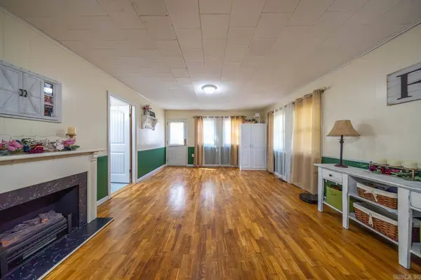 125 N Birch Street, Salem, AR 72576