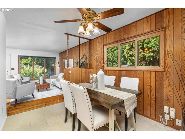 3021 SE FRANCIS ST, Portland, OR 97202