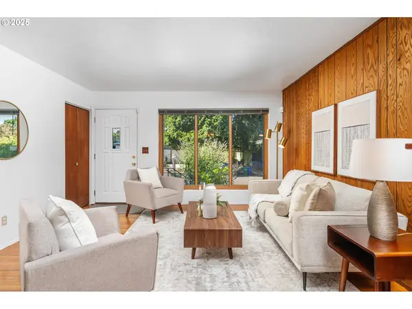 3021 SE FRANCIS ST, Portland, OR 97202