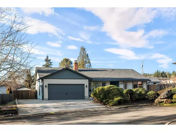 18320 CHRIS CT, Gladstone, OR 97027