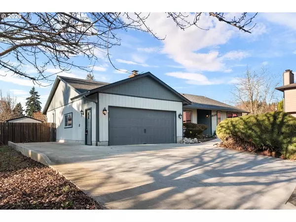 18320 CHRIS CT, Gladstone, OR 97027