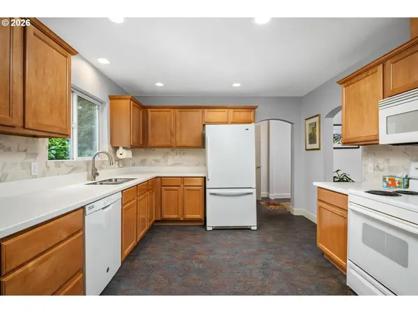 121 NE Fargo ST, Portland, OR 97212