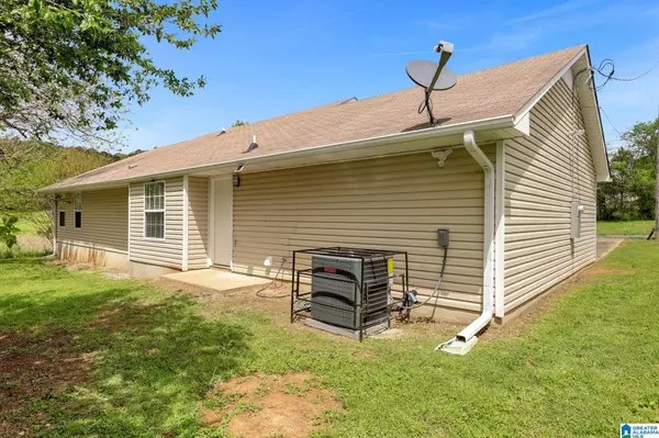 6813 JAVA AVENUE, Birmingham, AL 35224