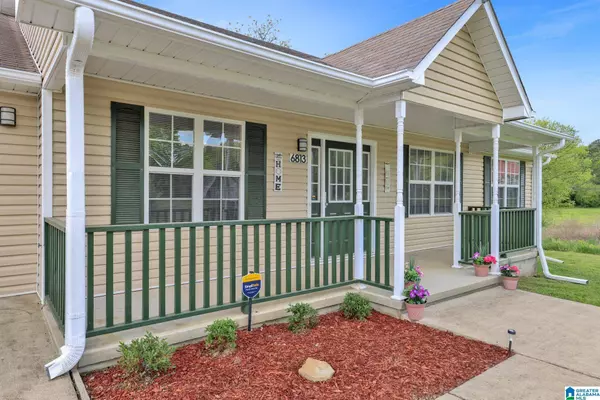 6813 JAVA AVENUE, Birmingham, AL 35224