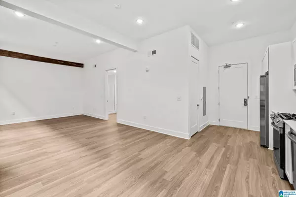 1329 4TH AVENUE S #208, Birmingham, AL 35233