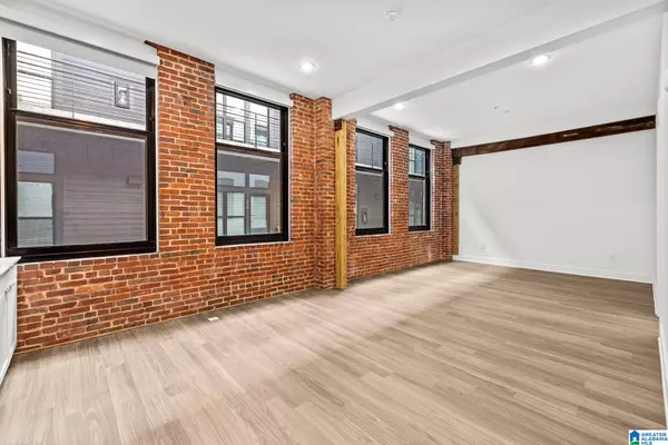 1329 4TH AVENUE S #208, Birmingham, AL 35233