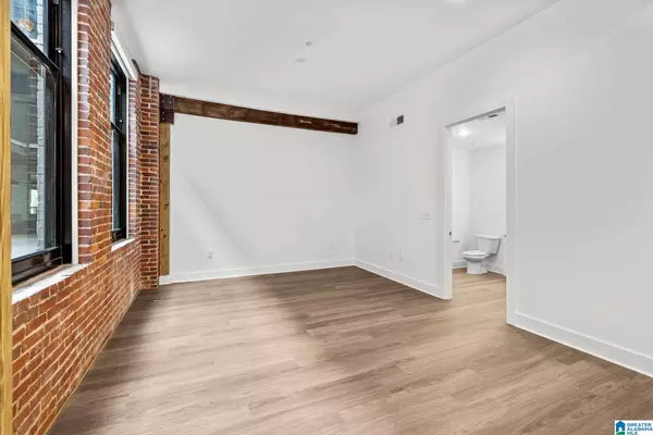 1329 4TH AVENUE S #208, Birmingham, AL 35233