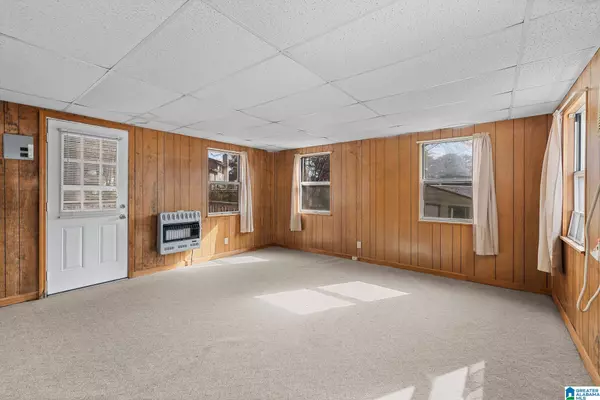 1812 DONAFRED ROAD, Fultondale, AL 35068