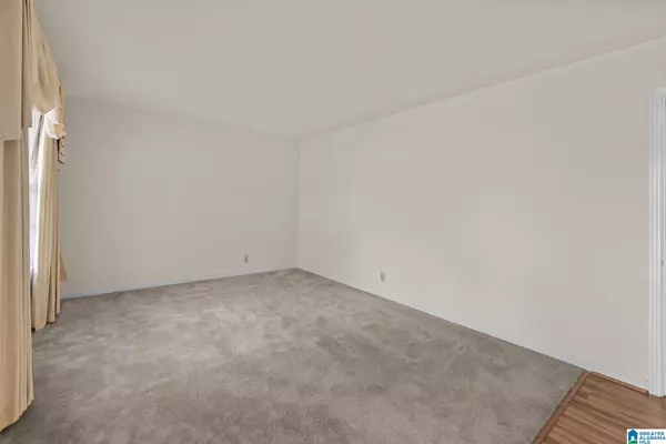 1812 DONAFRED ROAD, Fultondale, AL 35068