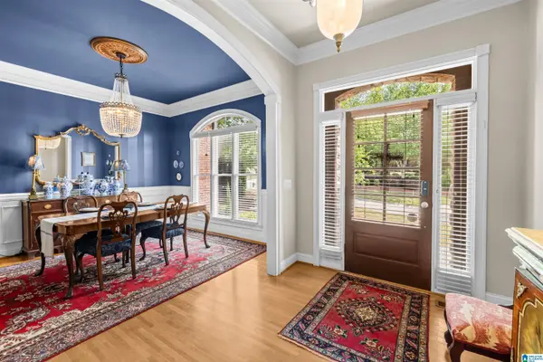 1006 FAIRMONT CIRCLE, Birmingham, AL 35242