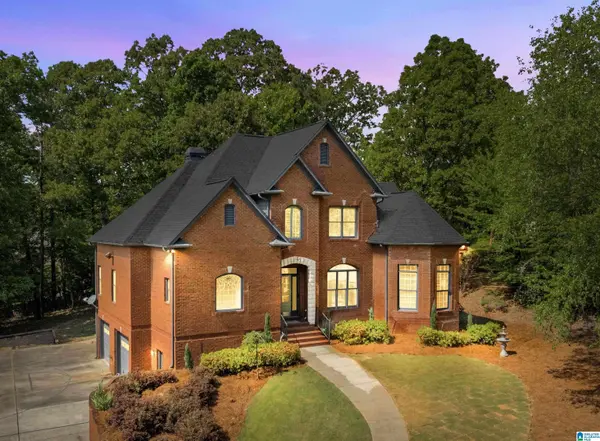 1006 FAIRMONT CIRCLE, Birmingham, AL 35242